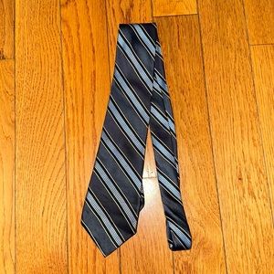 Perry Ellis Mens Tie